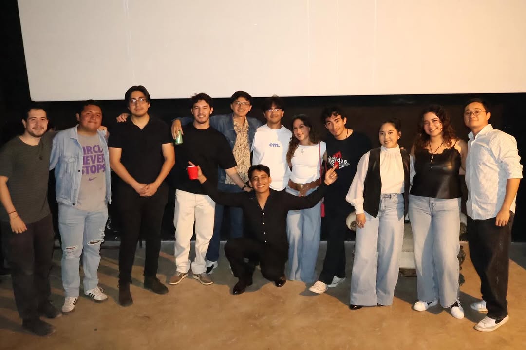 El equipo de Black Shirt Studio